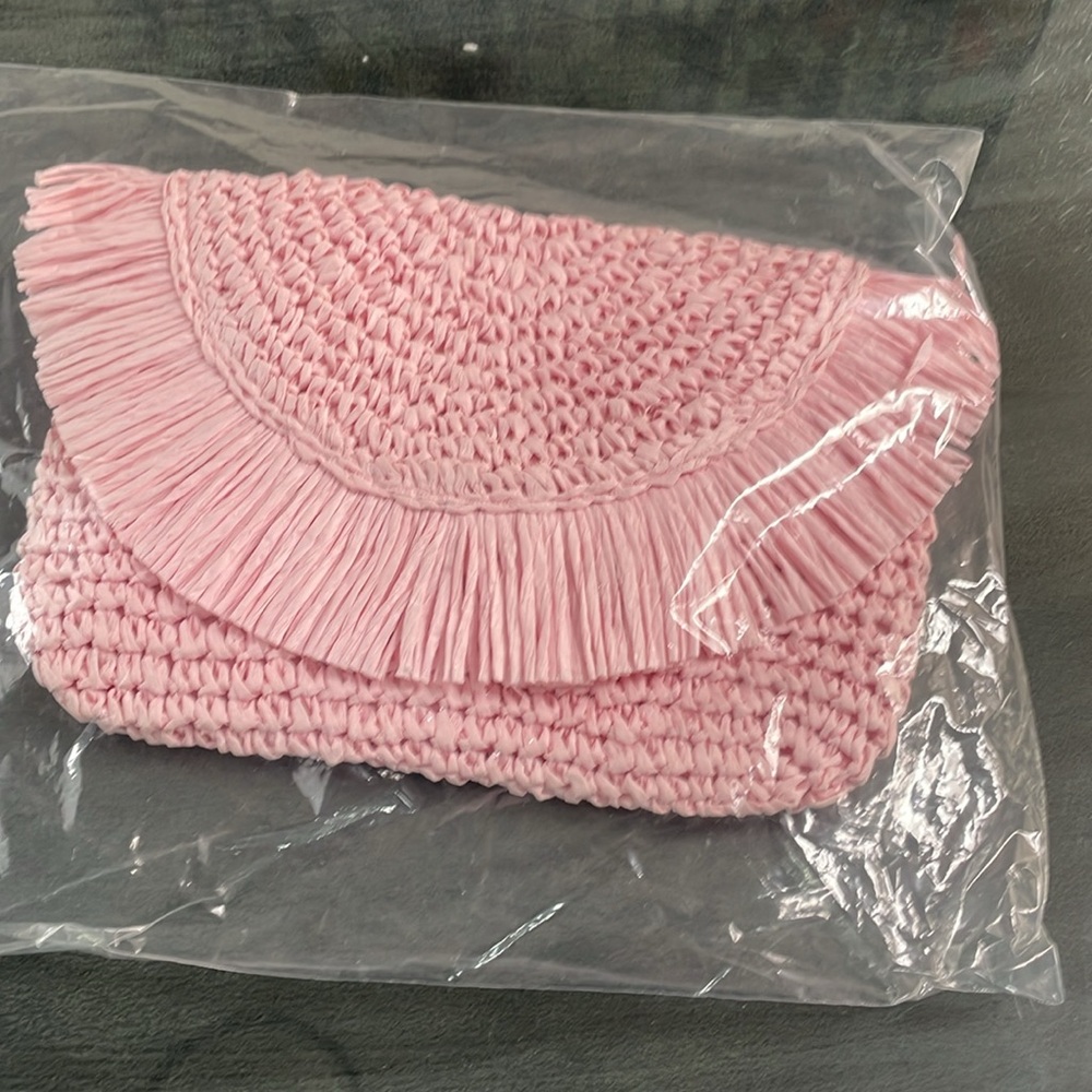 Beyond the Beach Raffia clutch - Picture 10 of 14